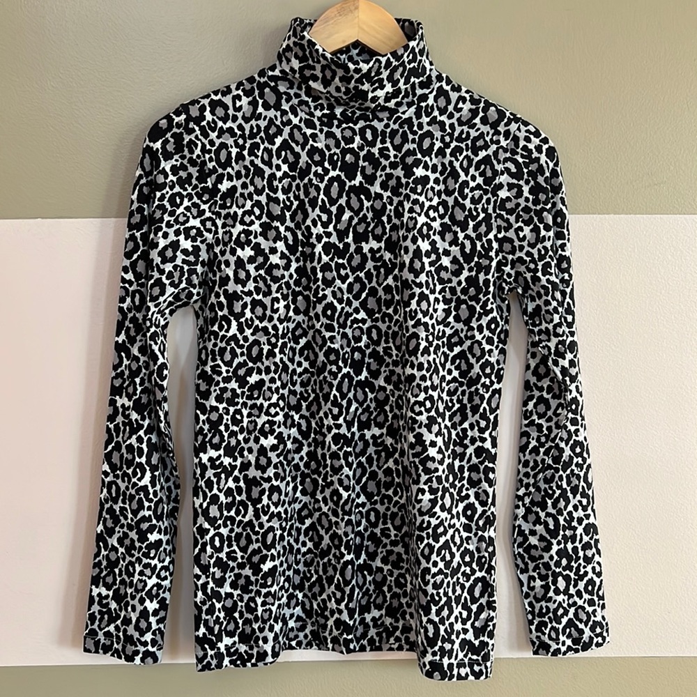 J crew Tissue turtleneck